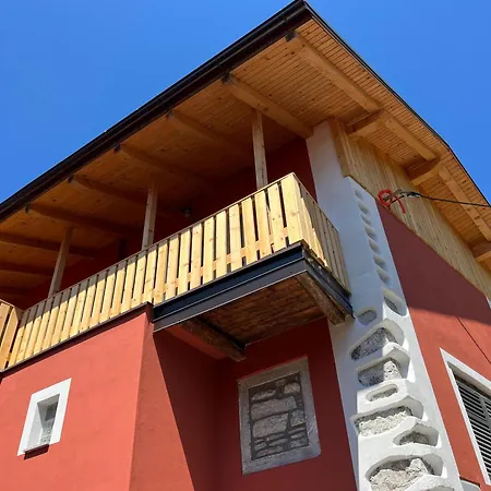 Hisa Blasc Wellness بيت للعطل *