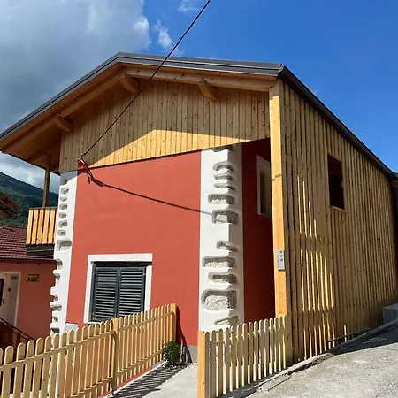 Hisa Blasc Wellness بيت للعطل *